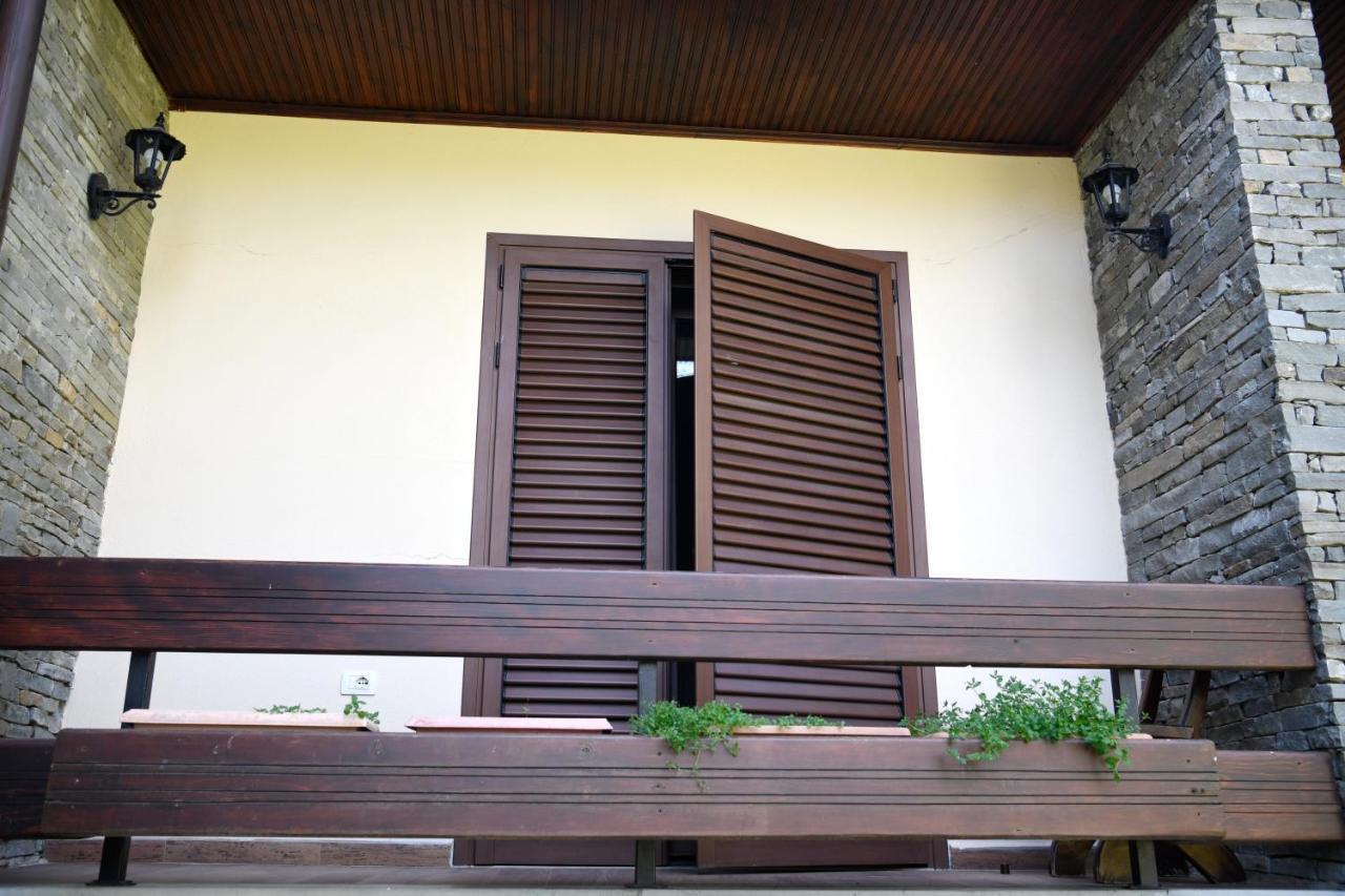 Hotel Restaurant Dreri Tirana Exterior foto