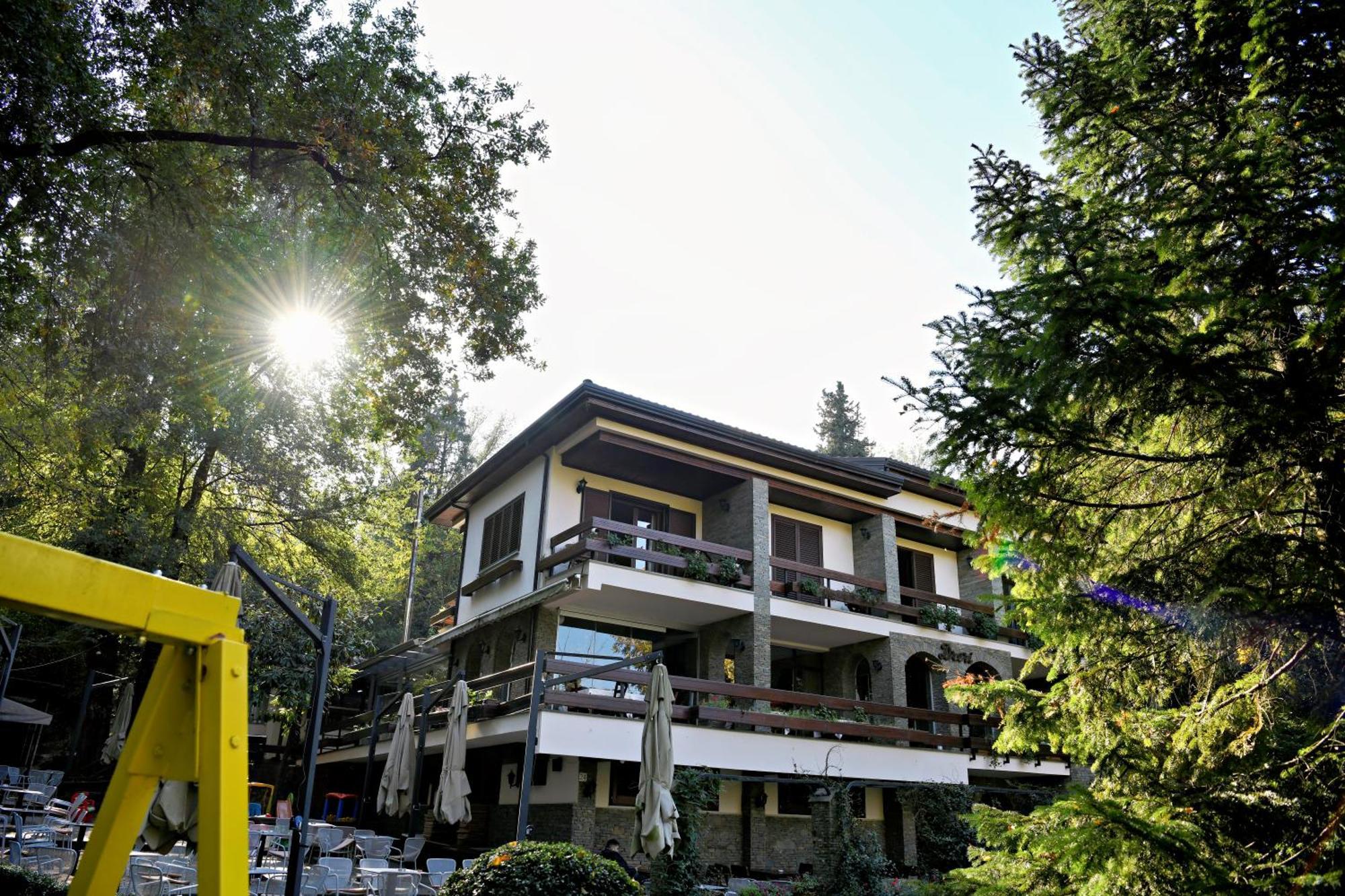 Hotel Restaurant Dreri Tirana Exterior foto